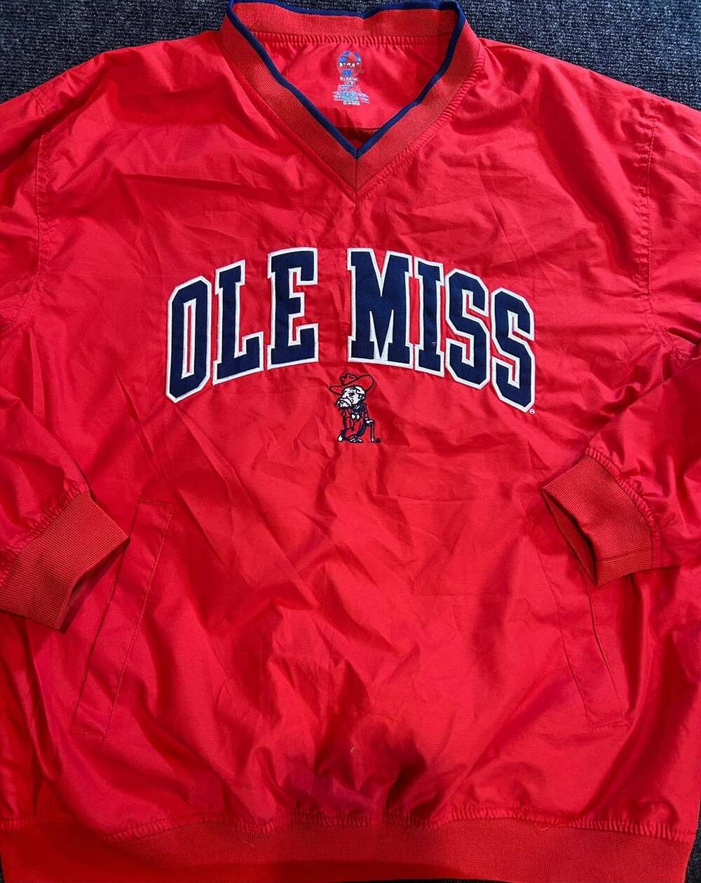 KA Inc Ole Miss Rebels V-Neck Windbreaker Pullover Jacket Red Medium